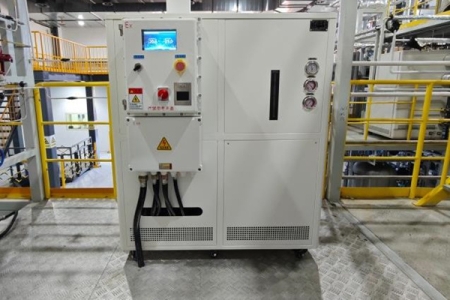 制冷控溫設(shè)備制冷介質(zhì)怎么選擇？