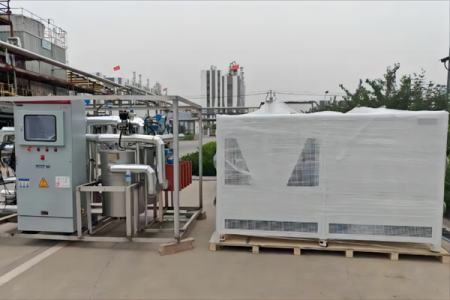 高低溫一體循環(huán)機(jī)的原理、功能與應(yīng)用全解析