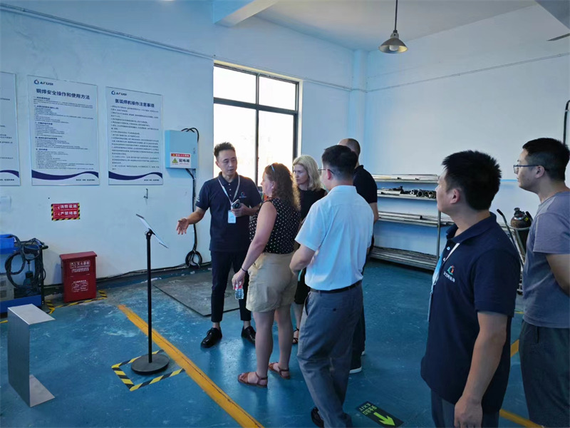 國外客戶蒞臨我司考察，深化外貿(mào)交流與合作 圖3