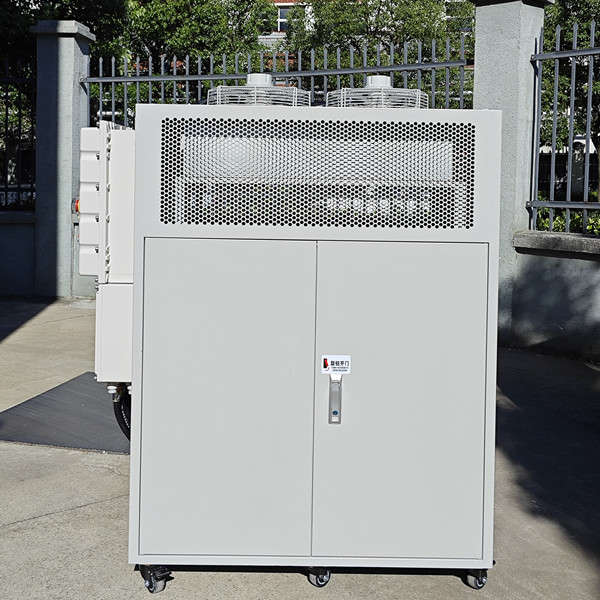 防爆高低溫控溫系統(tǒng)設(shè)備實拍圖2